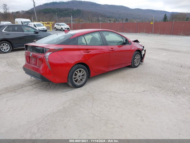 JTDKARFU7H3539259 Toyota Prius Three