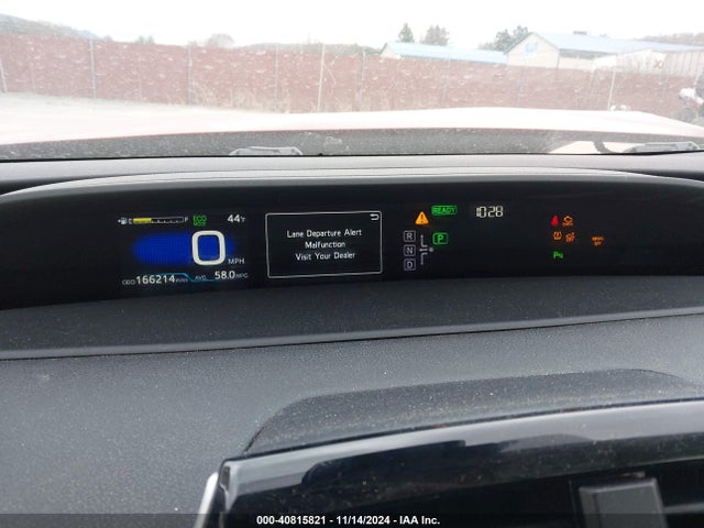JTDKARFU7H3539259 Toyota Prius Three