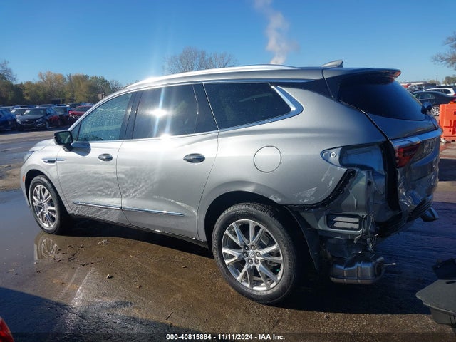5GAERBKWXRJ138694 Buick Enclave Essence Fwd