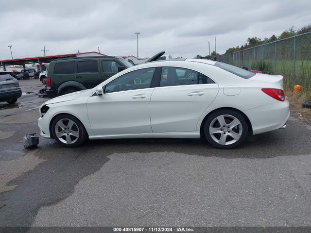 Mercedes-Benz CLA 250 2015 WDDSJ4EB2FN225853 Image 14