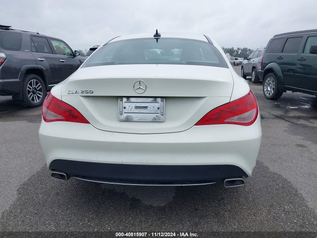 Mercedes-Benz CLA 250 2015 WDDSJ4EB2FN225853 Image 16