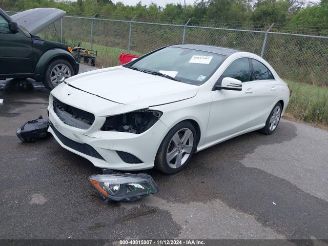 Mercedes-Benz CLA 250 2015 WDDSJ4EB2FN225853 Image 2