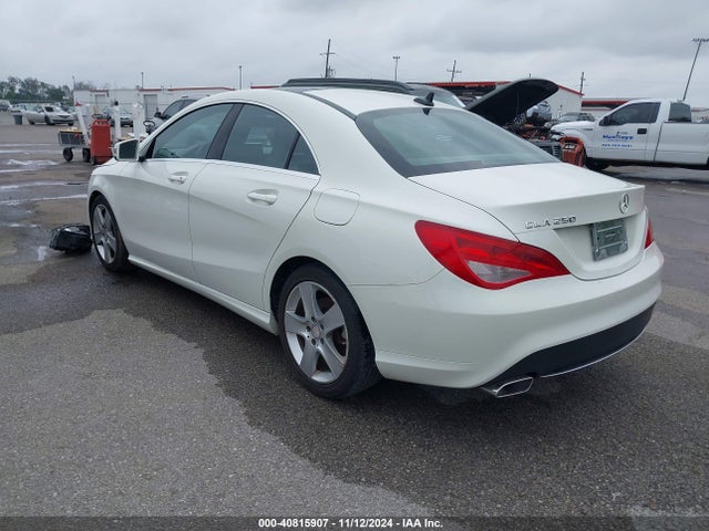 Mercedes-Benz CLA 250 2015 WDDSJ4EB2FN225853 Image 3