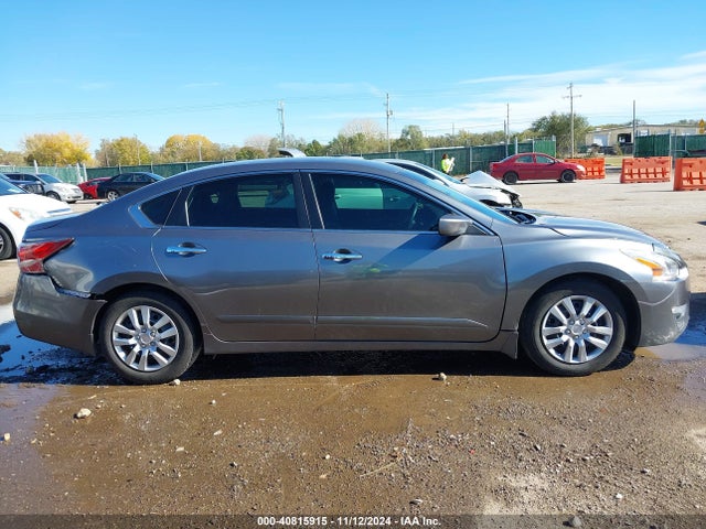 Nissan Altima 2.5 S 2015 1N4AL3AP5FC482311 Image 13