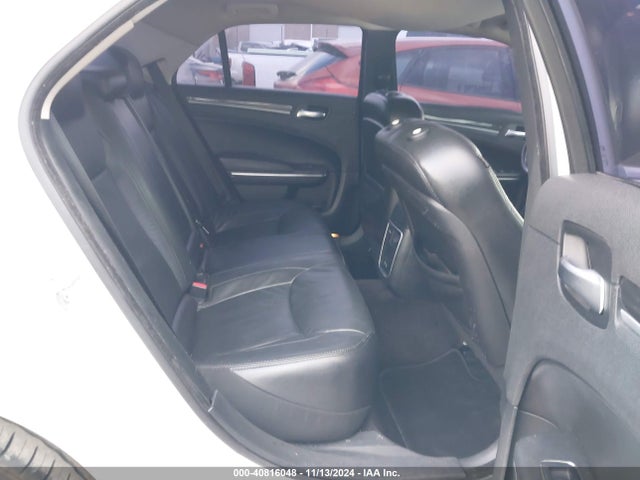 2C3CCAAG9JH121133 Chrysler 300 Touring L