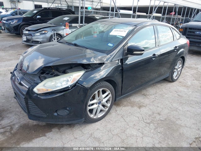 Ford FOCUS SE 2014 1FADP3F20EL378130 Image 2