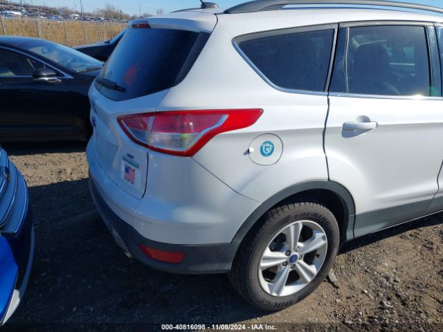 1FMCU0GX0GUB06421 Ford ESCAPE SE