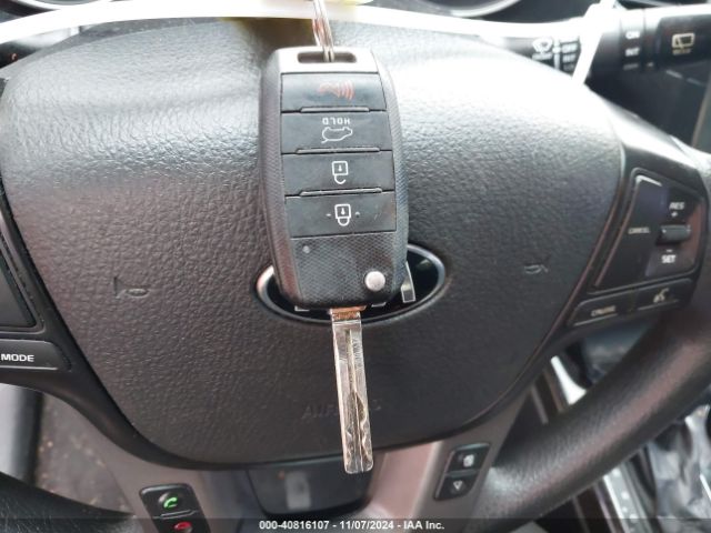 5XYKT3A65EG538165 KIA SORENTO LX