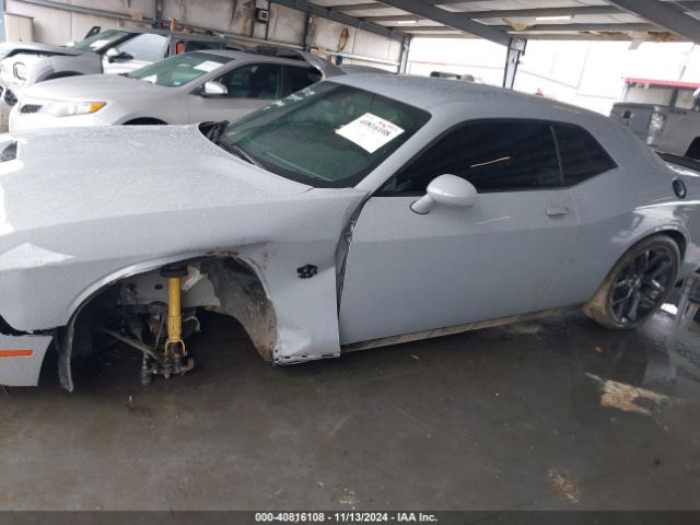 2C3CDZJG7NH233754 Dodge Challenger Gt