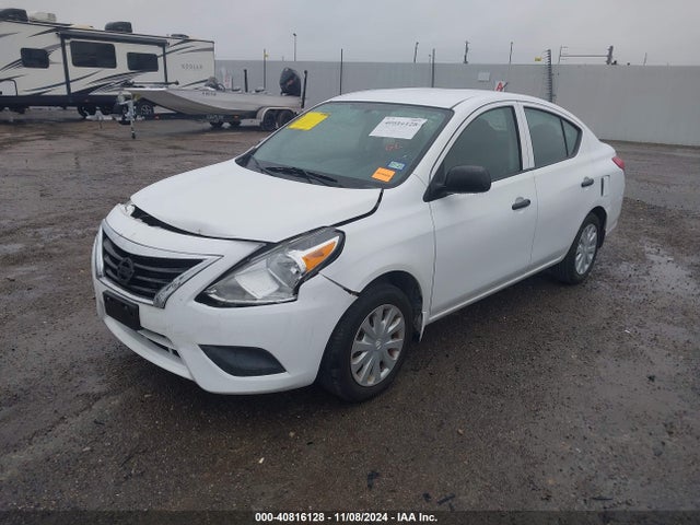 Nissan Versa 1.6 S 2015 3N1CN7APXFL954191 Image 2