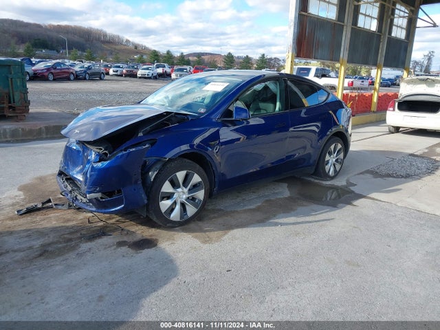 2021 TESLA MODEL Y 5YJYGDEEXMF251609 Photo 1