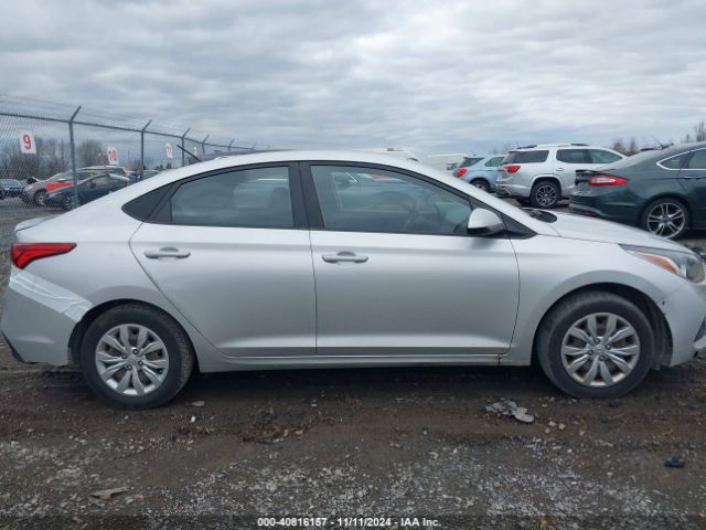 3KPC24A39JE034678 Hyundai ACCENT SE