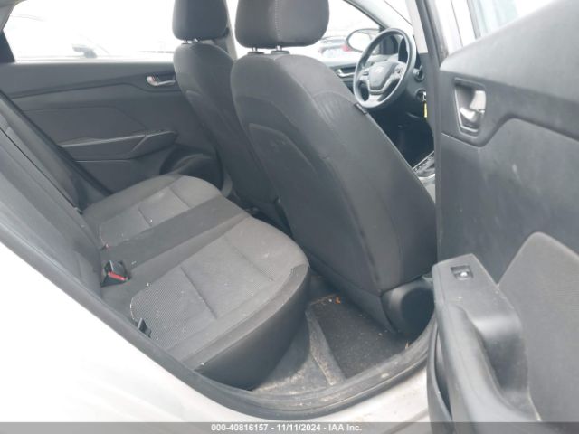 3KPC24A39JE034678 Hyundai ACCENT SE
