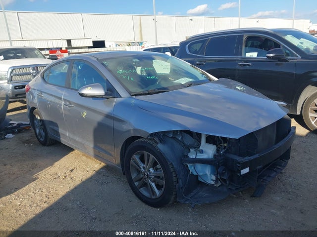 2017 5NPD84LF7HH137291 main image