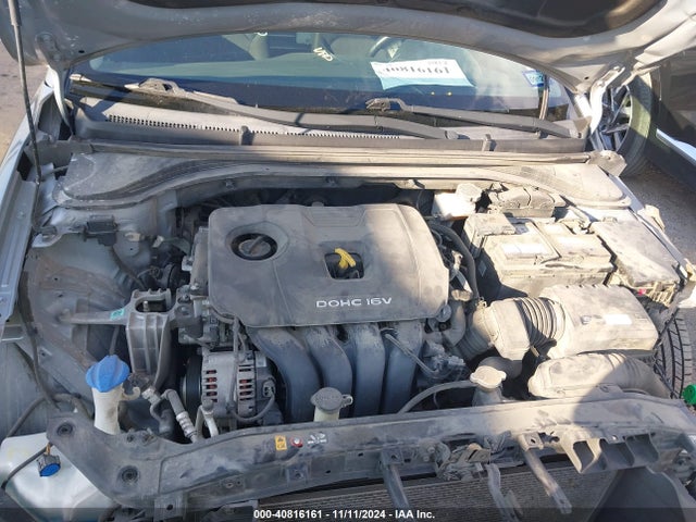 Hyundai Elantra Value Edition 2017 5NPD84LF7HH137291 Image 10