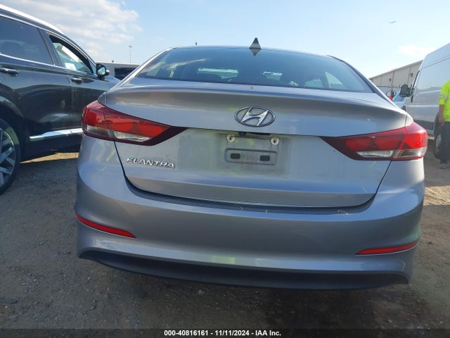 Hyundai Elantra Value Edition 2017 5NPD84LF7HH137291 Image 17