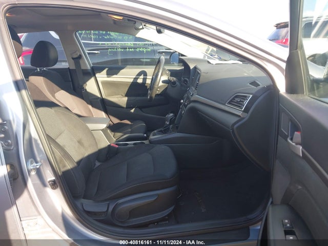 Hyundai Elantra Value Edition 2017 5NPD84LF7HH137291 Image 5