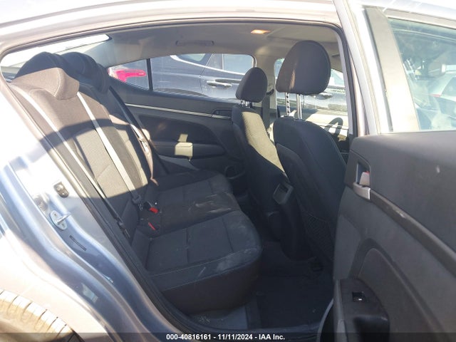 Hyundai Elantra Value Edition 2017 5NPD84LF7HH137291 Image 8