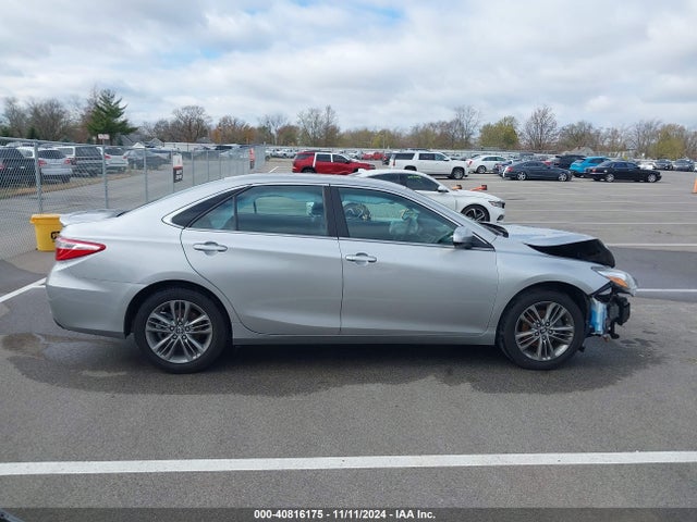 4T1BF1FK3GU116961 Toyota CAMRY SE