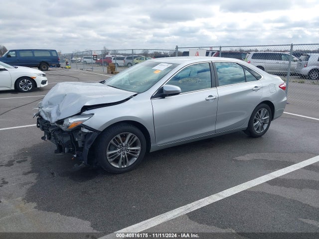 4T1BF1FK3GU116961 Toyota CAMRY SE