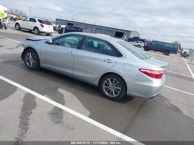4T1BF1FK3GU116961 Toyota CAMRY SE