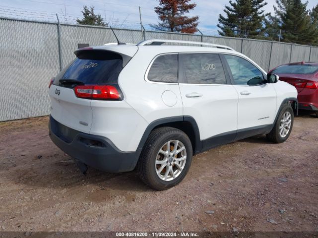 1C4PJMCB1GW260818 Jeep Cherokee Latitude