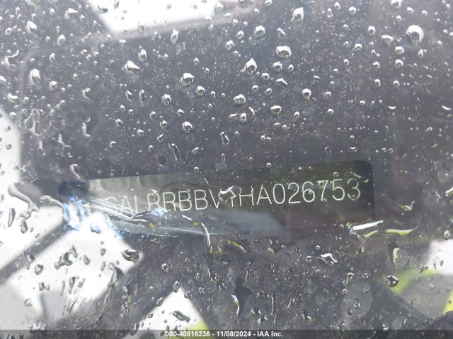 SALRRBBV1HA026753 Land Rover Discovery Hse
