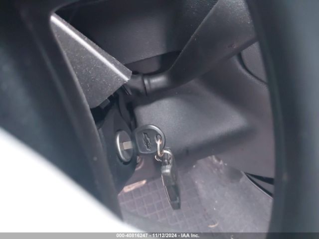 1GCPWBEH3KZ416386 Chevrolet Silverado 1500 Custom