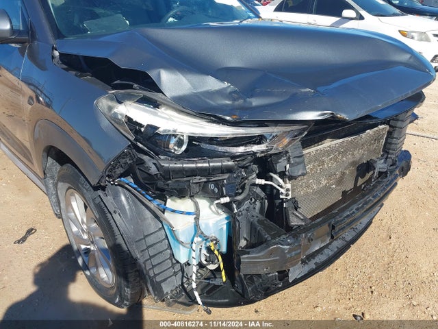 Hyundai TUCSON SE 2017 KM8J33A41HU552220 Image 18