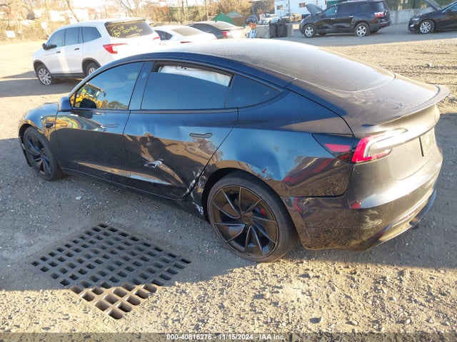 2024 TESLA MODEL 3 5YJ3E1ET4RF868928 Photo 2