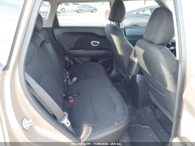 KIA SOUL + 2014 KNDJP3A57E7060349 Image 8