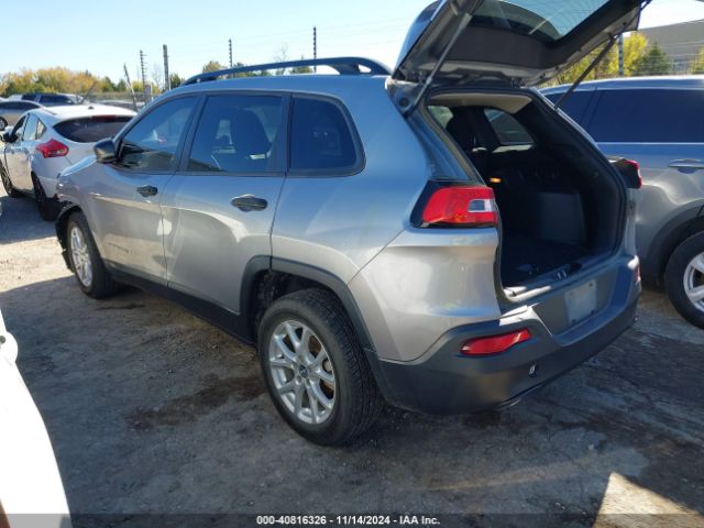 1C4PJLAB0HW669133 Jeep Cherokee Sport Fwd