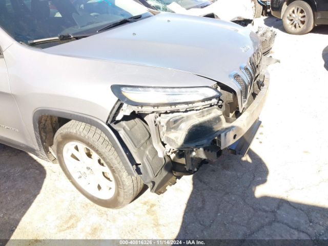 1C4PJLAB0HW669133 Jeep Cherokee Sport Fwd