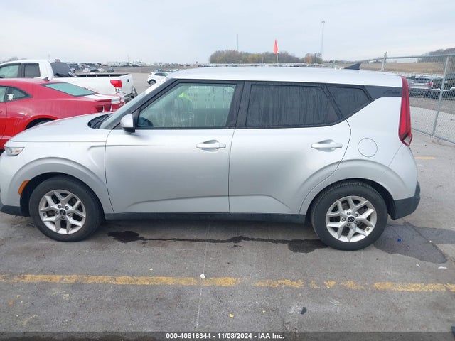 KIA SOUL S 2020 KNDJ23AU5L7732069 Image 14