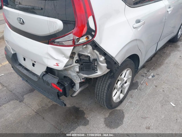 KIA SOUL S 2020 KNDJ23AU5L7732069 Image 6