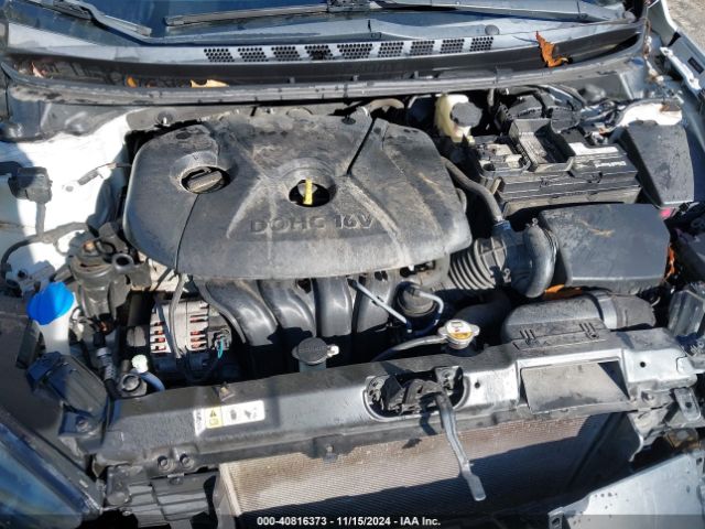5NPDH4AE3GH665872 Hyundai ELANTRA SE