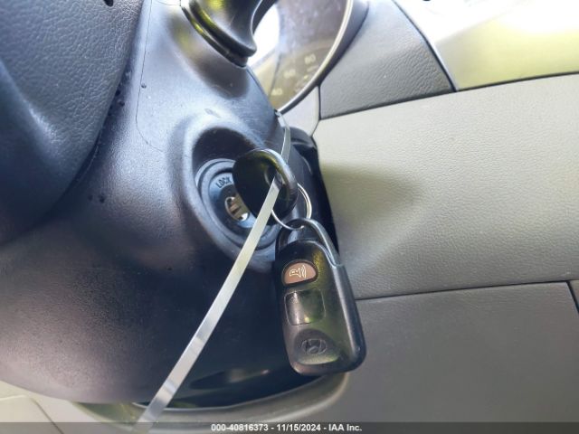5NPDH4AE3GH665872 Hyundai ELANTRA SE