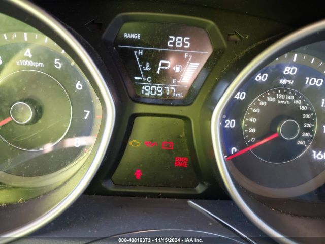 5NPDH4AE3GH665872 Hyundai ELANTRA SE