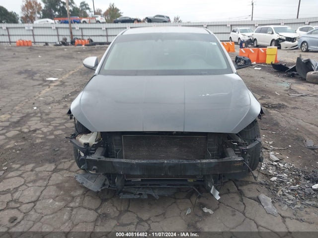 Hyundai ELANTRA SEL 2019 KMHD84LF1KU744425 Image 6