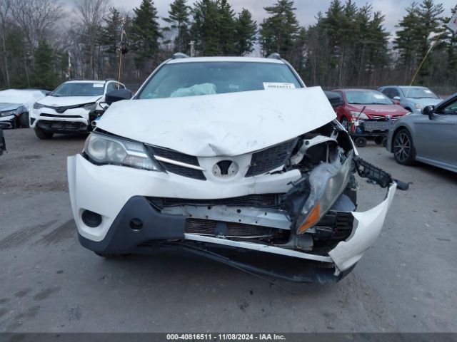 JTMBFREV8FJ034917 Toyota RAV4 LE