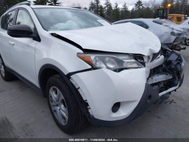 JTMBFREV8FJ034917 Toyota RAV4 LE