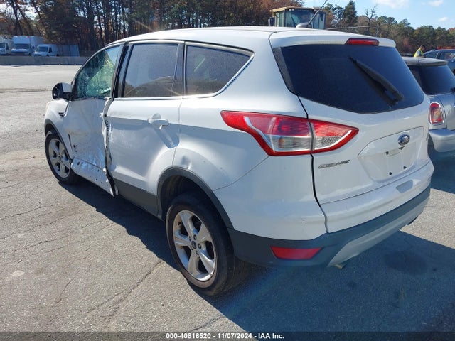 Ford ESCAPE SE 2015 1FMCU9GXXFUC44468 Image 3