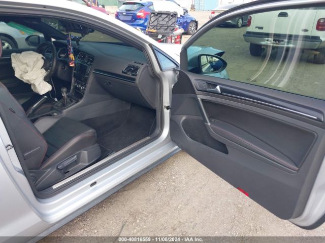 3VWYT7AU9FM092829 Volkswagen Golf Gti 2.0t Se 2-door