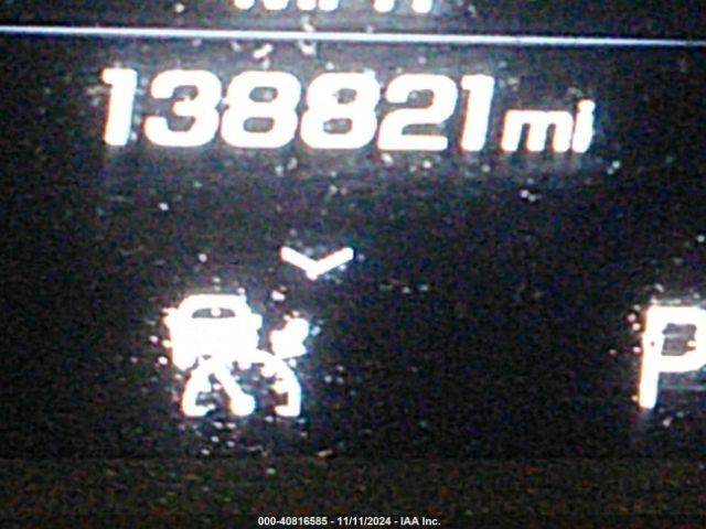 1GKS1HKJ1JR101561 GMC YUKON XL DENALI