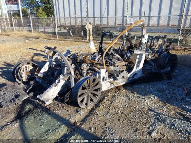 2022 TESLA MODEL X 7SAXCBE60NF356846 Photo 1