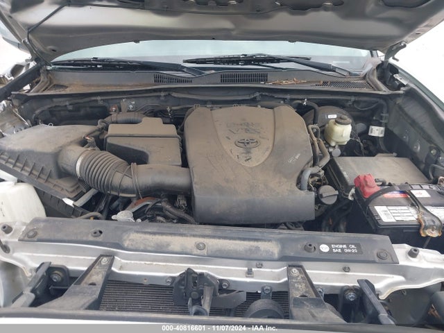 5TFSZ5AN8GX032668 Toyota Tacoma Sr5 V6