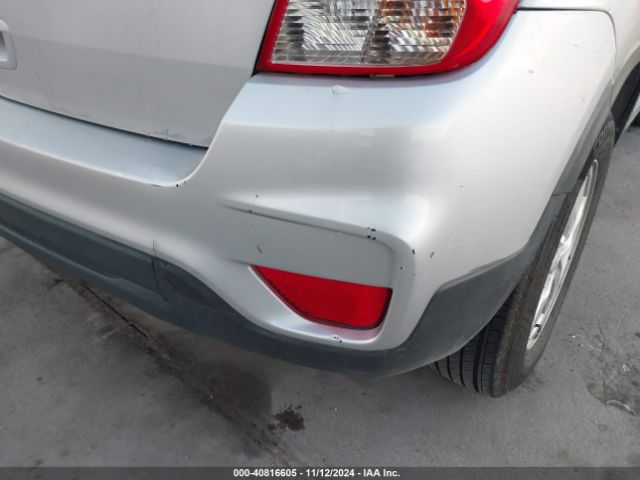 3GNCJNSB2JL367449 Chevrolet TRAX LS