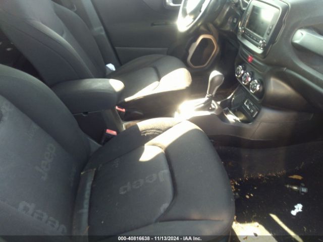 ZACCJABT4GPE19741 Jeep Renegade Latitude