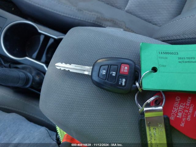 2T1BURHE0FC256400 Toyota COROLLA LE