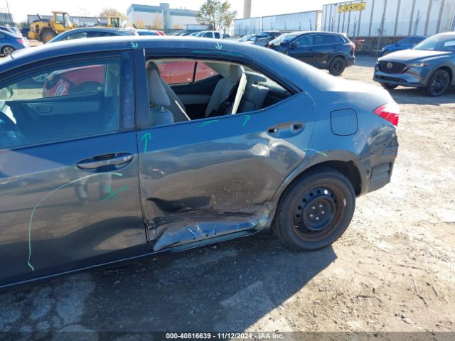 2T1BURHE0FC256400 Toyota COROLLA LE